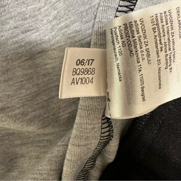 Adidas zip up track jacket size small - Picture 3 of 9